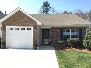 121 Ridge Landing Rd, High Point, NC 27263-4515