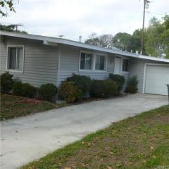 1999 Wright St, Pomona CA  91766-1014 exterior