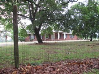 264 Koerner Ln, Erwin, NC 28339-8562