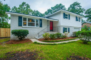 1633 Falmouth St, Charleston, SC 29407-3926