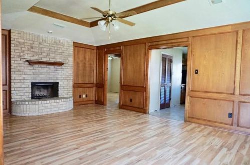 3731 Northridge Dr, Irving TX  75038-4825 exterior