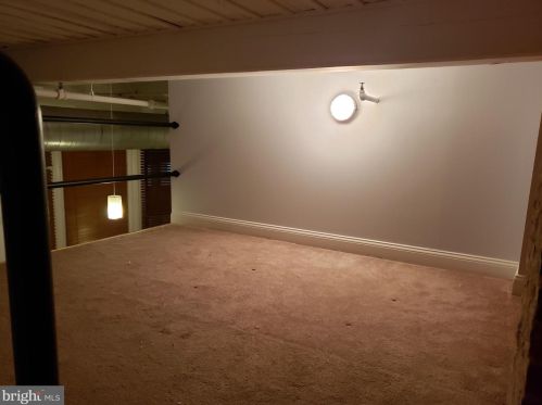 112 13th St, Philadelphia PA  19107-4532 exterior