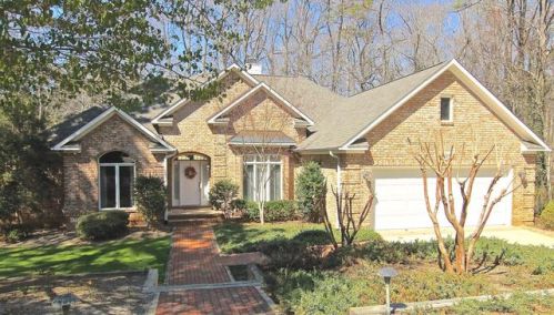 125 Canter Ln, Pinehurst, NC 28374-8668