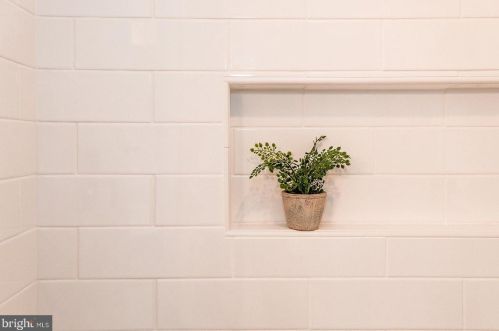 24 Ross St, Lancaster PA  17602-1940 exterior