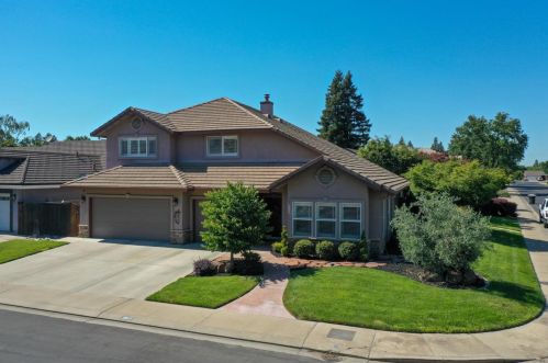 3817 Windwood Pl, Modesto, CA 95355-3655