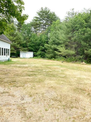 73 High St, Madison, NH 03875-5908