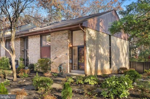 11000 Saffold Way, Herndon, VA 20190-3801