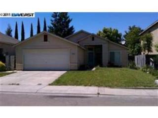 2109 Middle River Dr, Stockton, CA 95206-4608