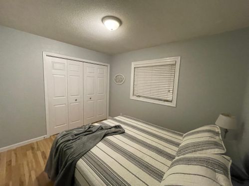 421 Paffrath Ave, Springfield MN  56087-1130 exterior