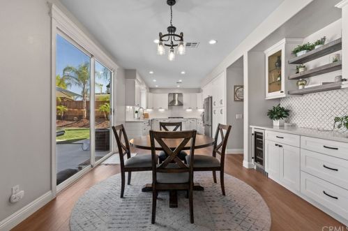 17426 Half Moon Ct, Riverside CA  92503-7055 exterior