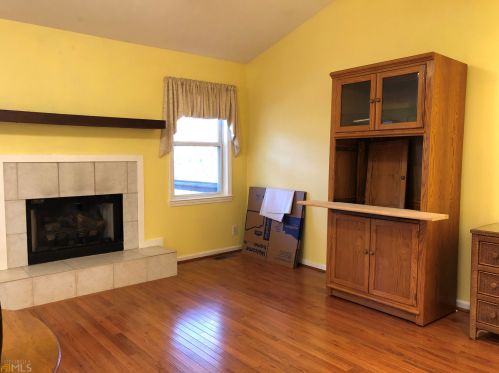 221 Rolling Ridge Rd, Mount Airy, GA 30563-3133