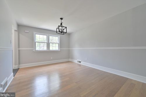 255 Hopkins Rd, Haddonfield NJ 08033-3062 exterior