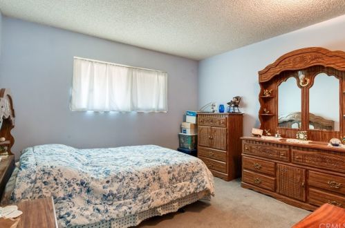 6950 Peralta Pl, Riverside CA  92509-6311 exterior