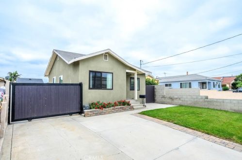 1636 220th St, Torrance, CA 90501-3840