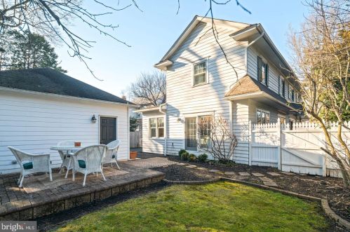 210 Jefferson Ave, Haddonfield NJ 08033-3410 exterior