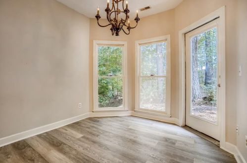 14 Forest Ridge Ct, Atlanta GA  30350-1802 exterior