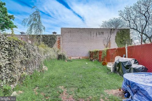 276 Bellevue Ave, Trenton NJ  08618-4622 exterior