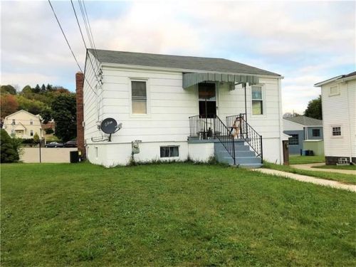 627 Pennsylvania Ave, Rochester, PA 15074-1619
