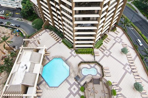 1778 Ala Moana Blvd, Honolulu HI  96815-1658 exterior