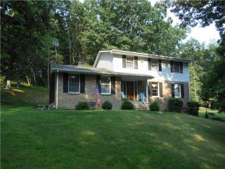 605 Clare Dr, Washington, PA 15301-6649