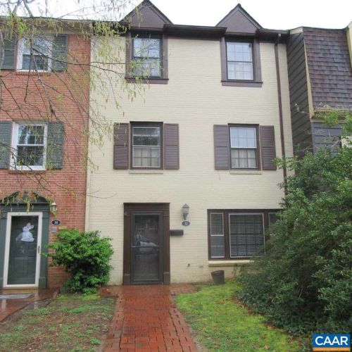 32 Georgetown Grn, Charlottesville, VA 22901-2140