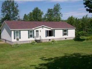 634 Railroad St, Johnson VT  05656-9174 exterior