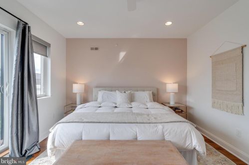 1421 Howard St, Philadelphia PA  19122-3905 exterior