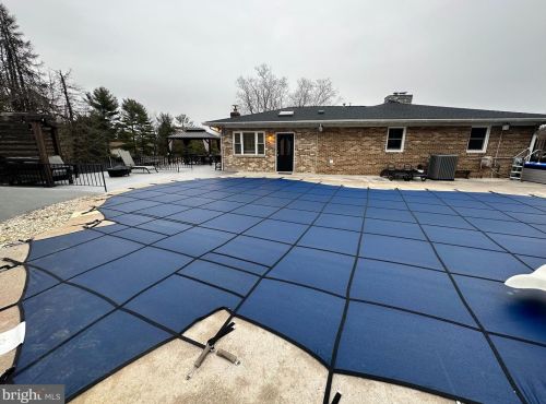 2304 Cloverdale Dr, Fallston MD  21047-1618 exterior