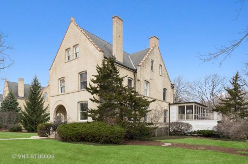 33 Scott Loop, Highland Park, IL 60035-5908