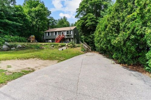 1693 Putnam Pike, Glocester, RI 02814-1111