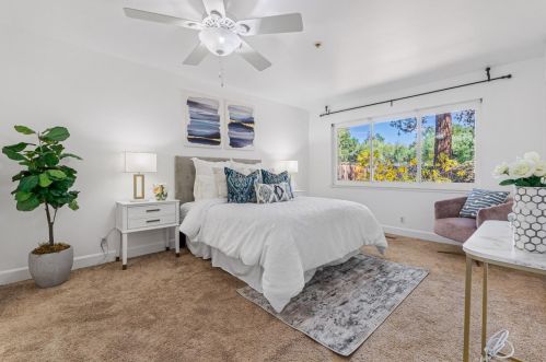 672 San Antonio Rd, Los Altos CA 94022-1245 exterior