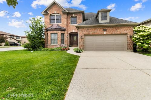 8403 Madison Dr, Niles, IL 60714-2317