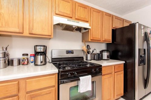 110 Magnolia Walk Ln, Atlanta GA  30349-4067 exterior