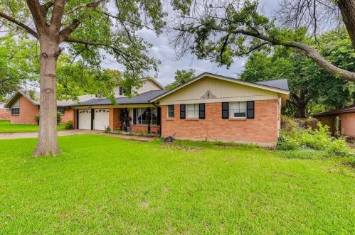 3424 Wren Ave, Fort Worth, TX 76133-2224