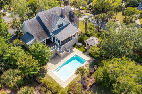 34 Dune Rdg Ln, Isle Of Palms SC  29451-3848 exterior