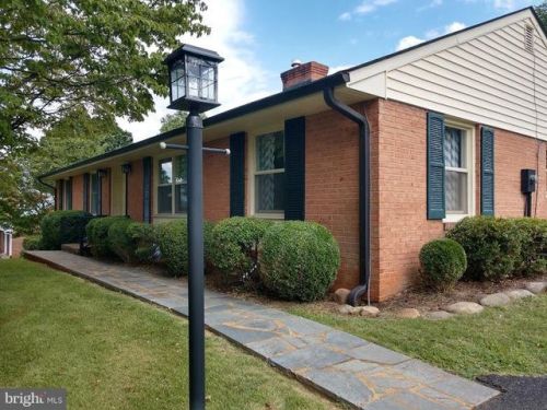 368 Greenfields Dr, Madison Mills, VA 22960-1108