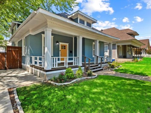 1808 Lipscomb St, Fort Worth TX  76110-1458 exterior