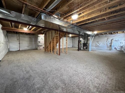 19083 Chenango Cir, Aurora CO 80015-4946 exterior