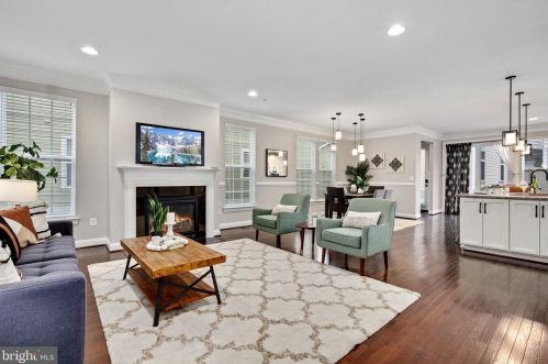 8810 Gunston St, Fulton MD  20759-2308 exterior