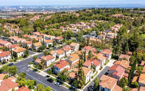 77 Canyoncrest, Irvine CA  92603-0131 exterior