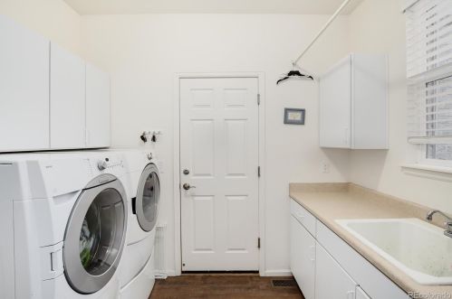 5424 Haleyville Way, Denver CO  80016-4275 exterior