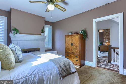 246 College St, Carlisle PA  17013-3754 exterior