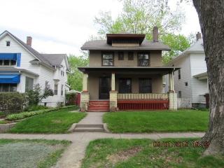 2024 13, Moline IL  61265-3910 exterior