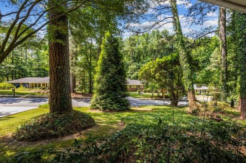 1385 Holly Ln, Atlanta, GA 30329-3513