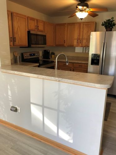 1401 Silverstone Dr, Carpentersville, IL 60110-1189