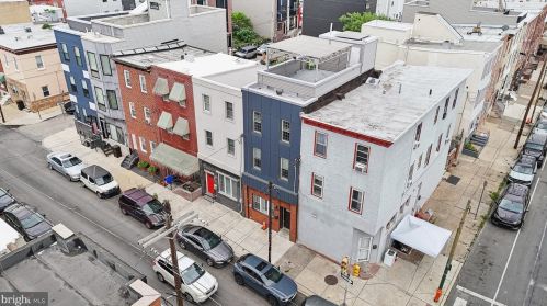 2037 6 St, Philadelphia PA 19140-4528 exterior