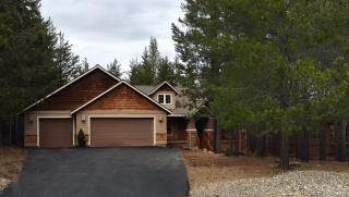 55791 Lost Rider Loop, Bend OR  97707-2728 exterior