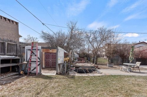 1060 Phillips Dr, Denver, CO 80233-5609