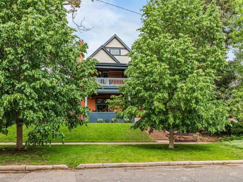 2521 Vine St, Denver, CO 80205-5657