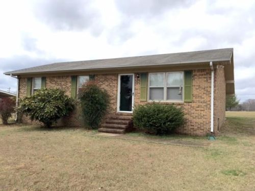 805 Sedgefield Ct, Manchester, TN 37355-1424